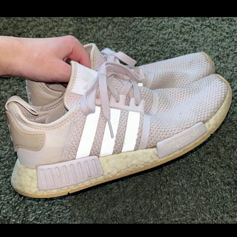 Adidas Tennis Shoes